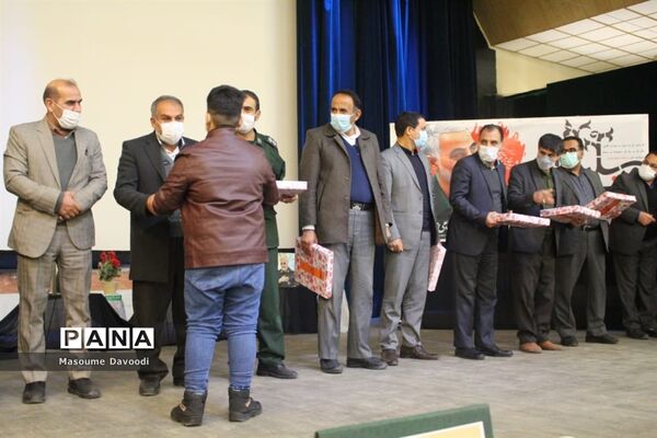 وداع با شهید تازه تفحص شده همزمان با دومین سالگرد شهادت سردار حاج قاسم سلیمانی در شیراز