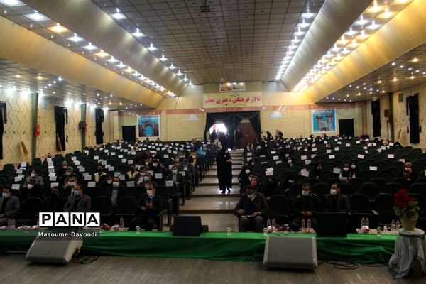 وداع با شهید تازه تفحص شده همزمان با دومین سالگرد شهادت سردار حاج قاسم سلیمانی در شیراز