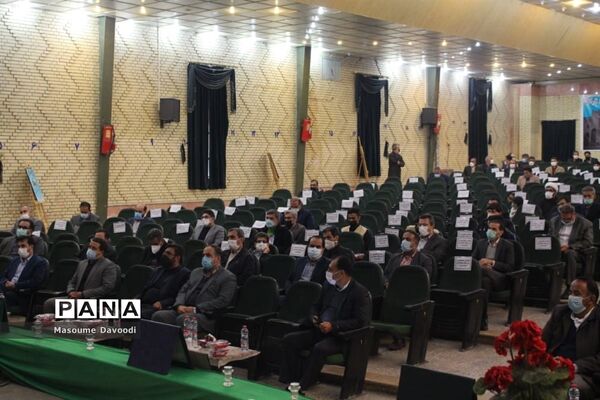 وداع با شهید تازه تفحص شده همزمان با دومین سالگرد شهادت سردار حاج قاسم سلیمانی در شیراز