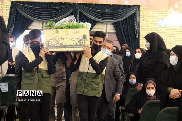 وداع با شهید تازه تفحص شده همزمان با دومین سالگرد شهادت سردار حاج قاسم سلیمانی در شیراز