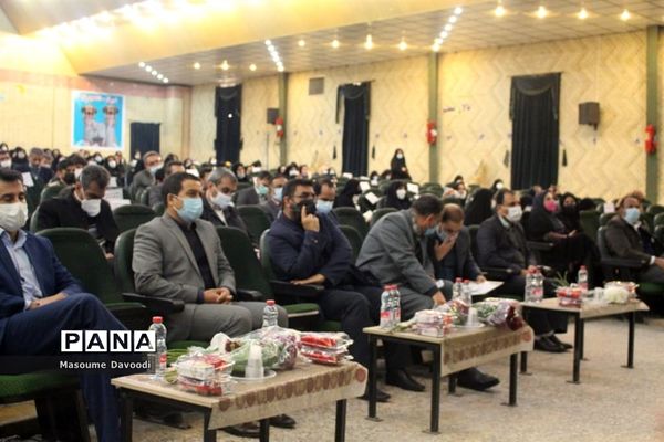 وداع با شهید تازه تفحص شده همزمان با دومین سالگرد شهادت سردار حاج قاسم سلیمانی در شیراز