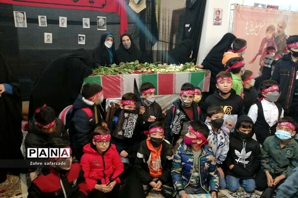 نسل سلیمانی‌ها به استقبال شهید گمنام در رودهن
