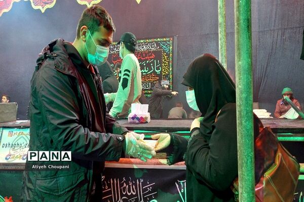 برپایی موکب هیات عشاق الزینب (س) به مناسبت شهادت حضرت زهرا در منطقه ۱۴