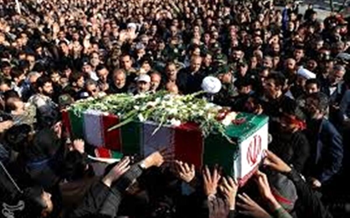 وداع با پیکر دو شهید گمنام در شهرستان گلوگاه/فیلم