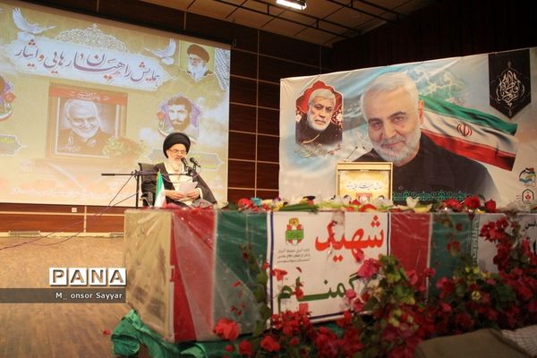 همایش راهیان رهایی و ایثار در بوشهر