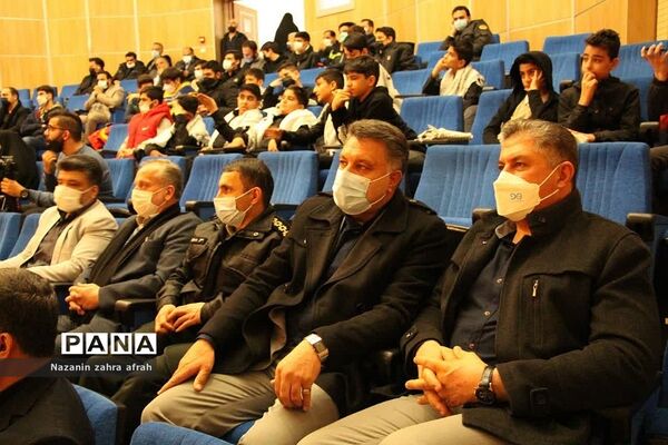 همایش بزرگ راه شهادت در رودهن