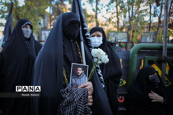 تشییع پیکرهای ۱۵۰ شهید دوران دفاع مقدس