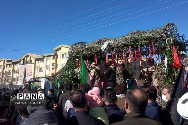 وداع مردم شهیدپرور شهرستان پردیس با شهید امیر زمان‌زاده