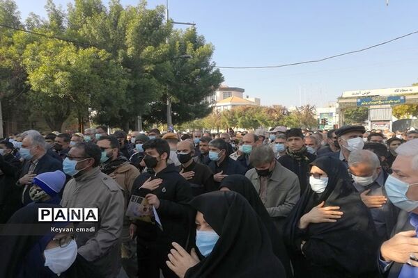 پیکر۴ شهید گمنام بر روی دستان مردم شهیدپرور بوشهر