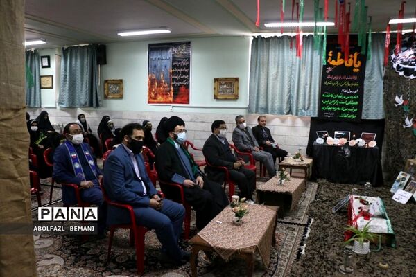 یادواره شهدا در مدرسه تمام تشکیلاتی شهید بیطرفان قم