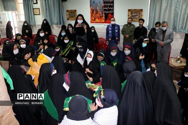 یادواره شهدا در مدرسه تمام تشکیلاتی شهید بیطرفان قم