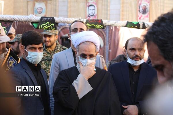 خاکسپاری دو شهید گمنام در مدرسه علمیه فاطمی