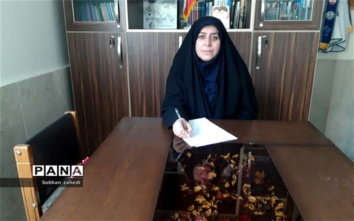شرکت در نماز جمعه حس یکپارچگی نظام را در دانش‌آموزان  تقویت می‌کند