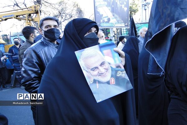 تشییع پیکر ۱۵۰ شهید دوران دفاع مقدس