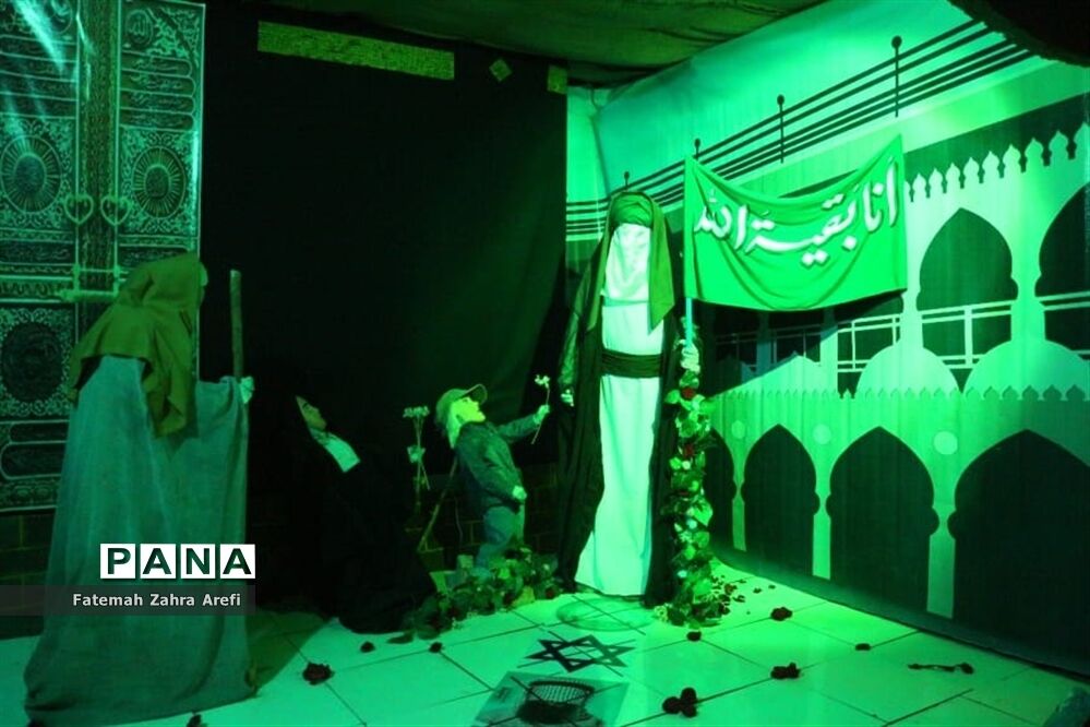 برپایی نمایشگاه  «یاس کبود« در زابل