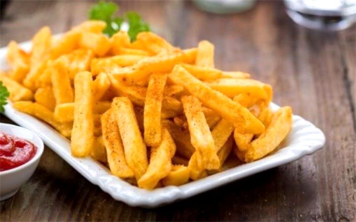 چگونه سرخ کردن سیب‌زمینی  جان خانواده‌ای را گرفت
