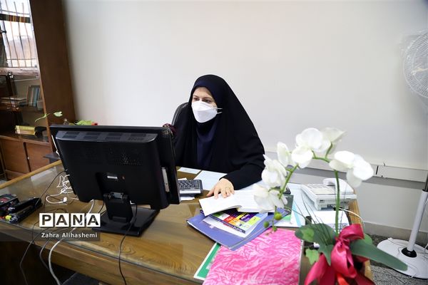 نشست اعضای دبیرخانه کشوری گروه آموزشی مشاوران