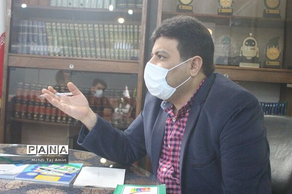 جلسه هم‌اندیشی مشاور جوان استاندار بوشهر با سازمان دانش‌آموزی استان