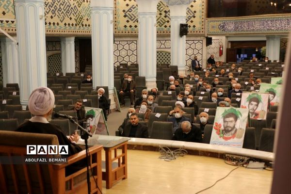 برگزاری همایش فرهنگیان قم در موسسه  امام خمینی(ره)