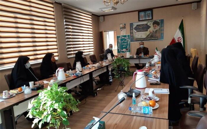طرح لباس متحدالشکل سفیران سلامت منطقه ۱۷ برگزیده شد
