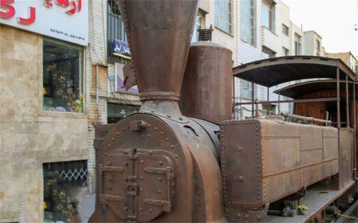 سرقت درب ماشین دودی تاریخی تهران