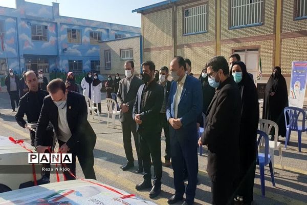 کاروان سلامت در مدارس بهارستان