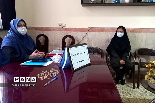 برگزاری جلسات شورای دانش‌آموزی در آموزش و پرورش رودهن