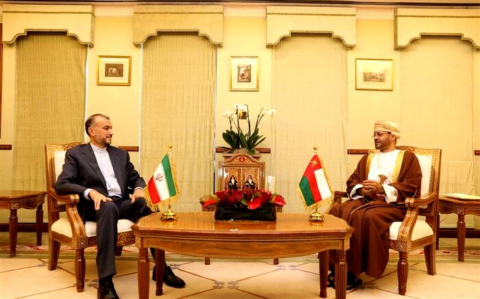تاکید ایران و عمان بر استمرار رایزنی درخصوص مسائل مهم منطقه
