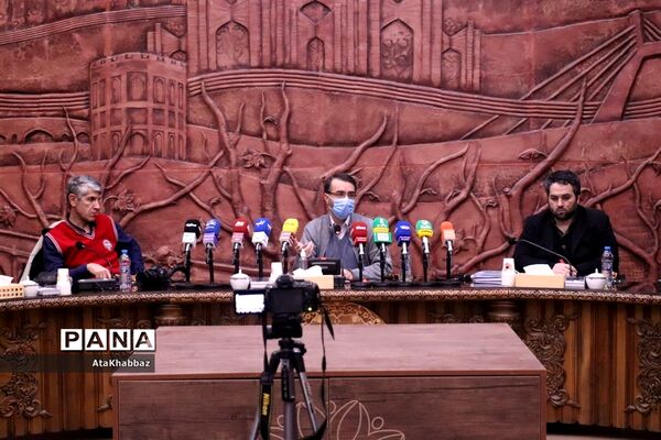 نشست خبری روح الله رشیدی با رسانه‌های تبریز