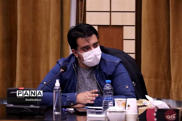 نشست خبری روح الله رشیدی با رسانه‌های تبریز