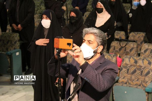 محفل انس با قرآن در اداره آموزش و پرورش ناحیه