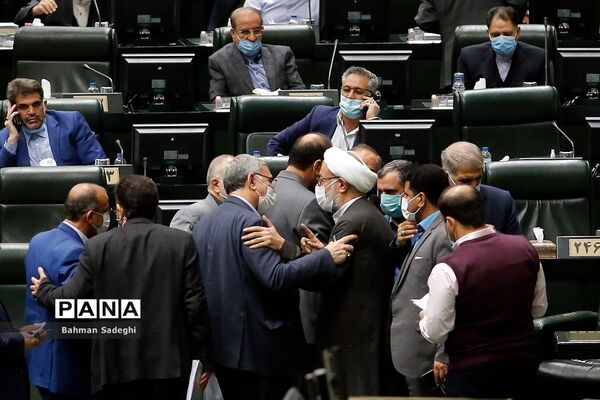 صحن علنی مجلس سه شنبه ۲۱ دی