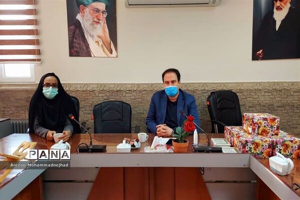 تقدیر از برگزیدگان مسابقه عکاسی جشنواره عذا در شهرستان قرچک