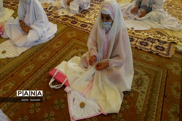 جشن عبادت دانش‌آموزان دبستان داراب‌گرد استان فارس