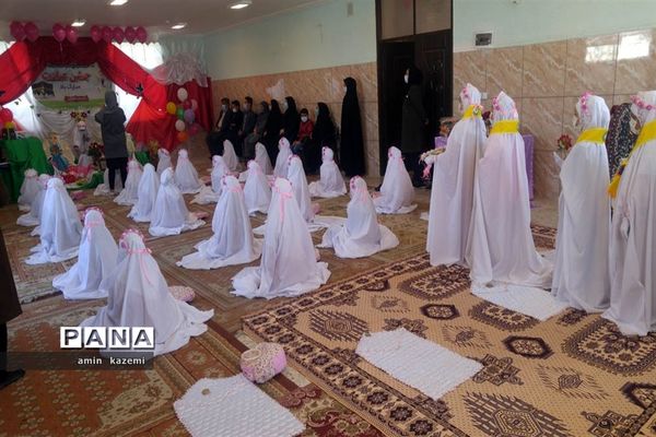 جشن عبادت دانش‌آموزان دبستان داراب‌گرد استان فارس