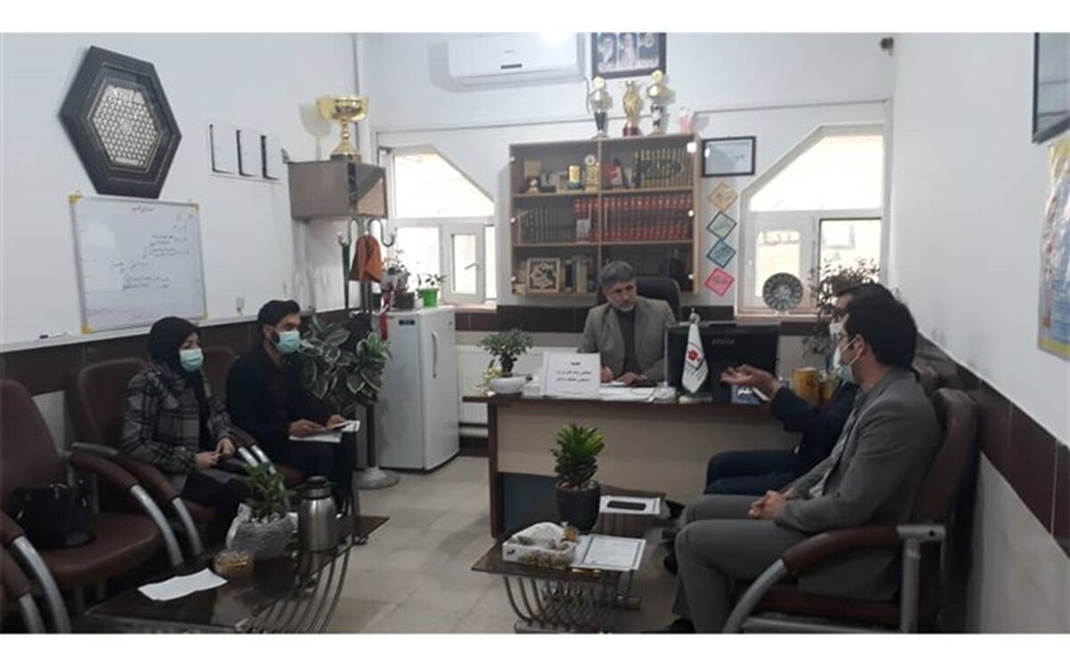 نشست مشترک نهاد کتابخانه های عمومی استان خراسان شمالی و آموزش و پرورش شهرستان بجنورد به مناسبت روز زن