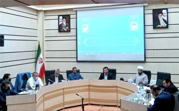 شرایط سخت اقتصادی موجود، همت بیشتر مسئولان  را می‌طلبد