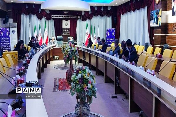 جلسه هماهنگی برنامه‌های ستاد دهه فجر آموزش و پرورش آذربایجان شرقی