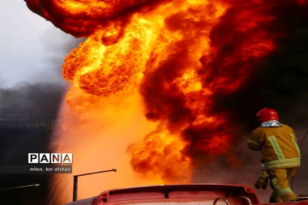 آتش سوزی درشهرک صنعتی اشتهارد