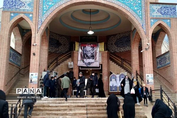 نماز باشکوه جمعه در مسجد الغدیر شهرستان پردیس