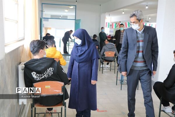 بازدید مدیرکل آموزش و پرورش آذربایجان غربی از فرآیند برگزاری امتحانات نهایی