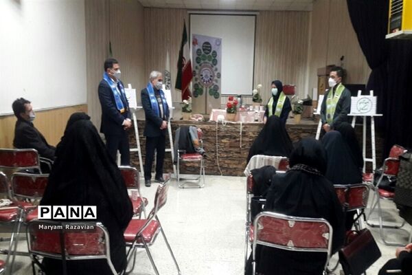 کارگاه مهارت آموزی مربیان پیشتاز ناحیه 7