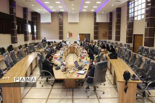 گردهمایی معاونان پرورشی و مسئولان سازمان دانش‌آموزی در استان چهارمحال و بختیاری