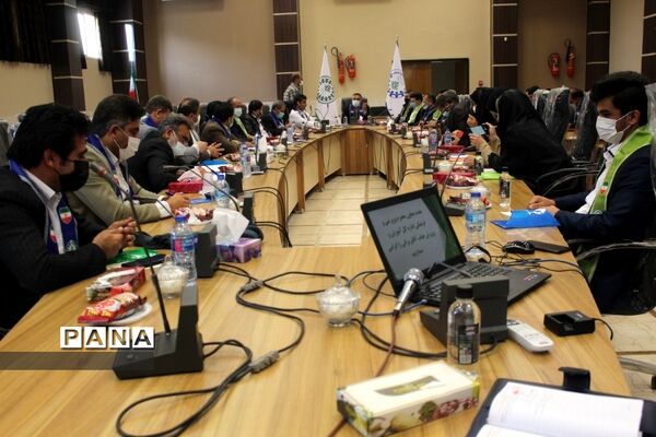 گردهمایی معاونان پرورشی و مسئولان سازمان دانش‌آموزی در استان چهارمحال و بختیاری