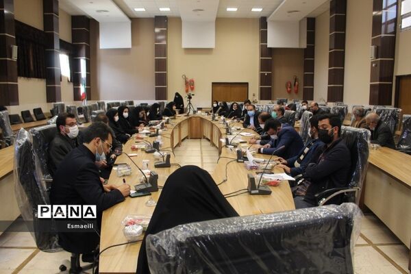 نشست خبری مدیرکل آموزش و پرورش استان چهارمحال و بختیاری