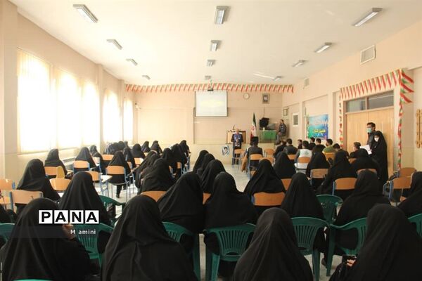 برگزاری جلسه هم‌اندیشی مربیان پیشتاز شهرستان هرند