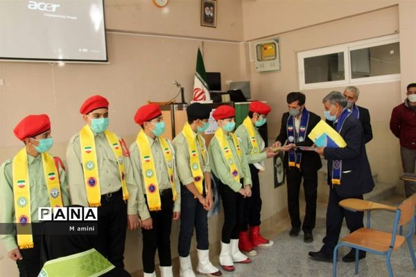 برگزاری جلسه هم‌اندیشی مربیان پیشتاز شهرستان هرند