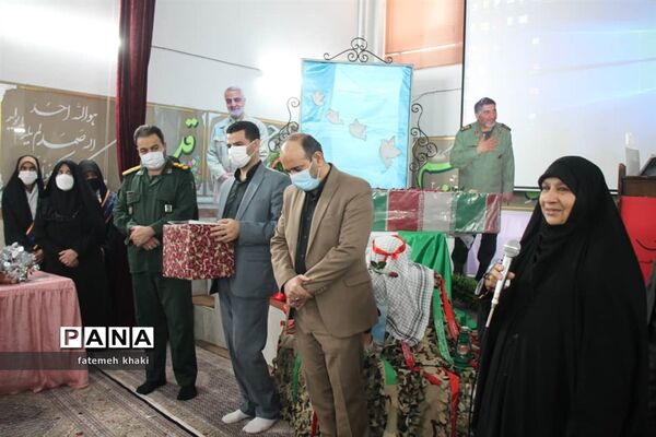 مراسم تکریم از مادران شهدا و وداع با پیکر شهید گمنام