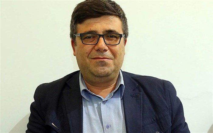 داود امیریان: الهام از حماسه‌های بومی و اقتباس از متون اصلی ایرانی جایش را به هری ‌پاتر و ارباب حلقه‌ها داده است