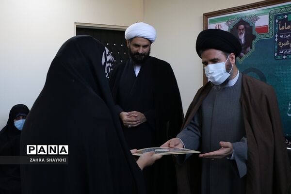 تقدیر از حافظان، قاریان قرآن و فعالان نمازدر شهرستان پردیس